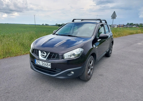 Nissan Qashqai cena 31000 przebieg: 205000, rok produkcji 2011 z Żuromin małe 121